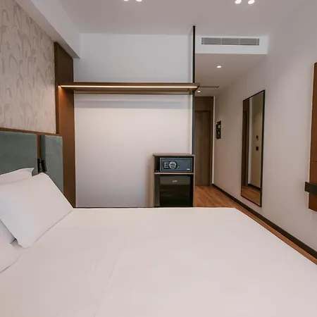 Hotel Mazur *